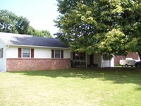 Brick and Vinyl Siding Rancher